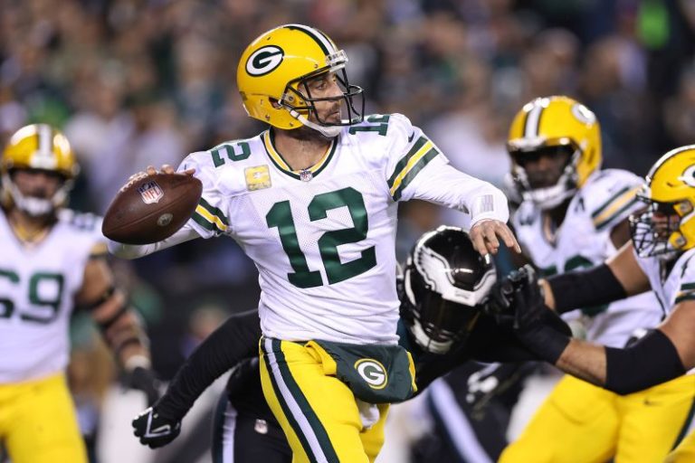 Four-time NFL MVP Aaron Rodgers headed from Green Bay Packers to New York Jets in trade for draft picks