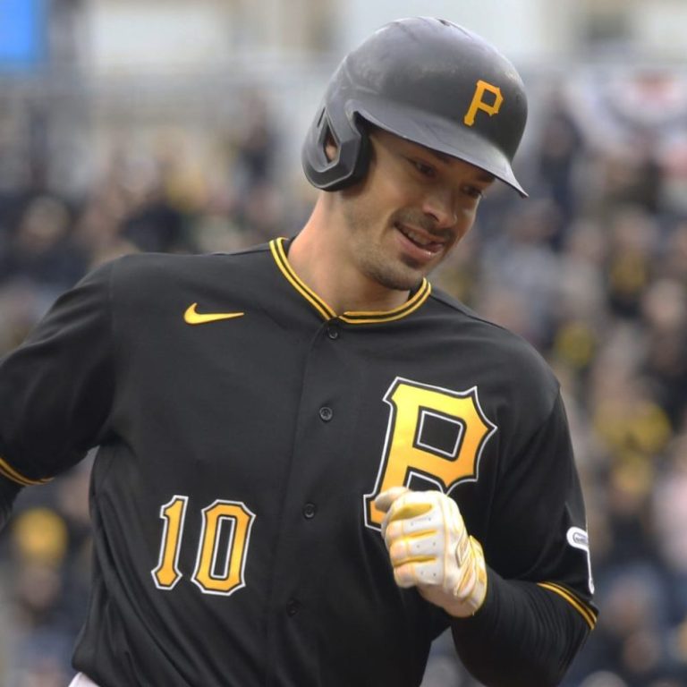 Reports: Pirates All-Star lands franchise-record $106.75M extension
