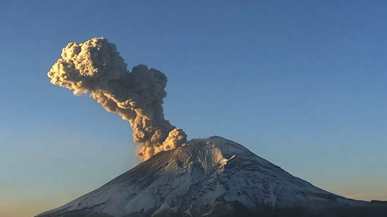 Millions in Mexico warned to prepare for evacuation as Popocatépetl volcano spews ash