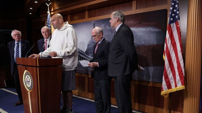 Boebert slams Fetterman for wearing hoodie, shorts to Senate news conference: ‘No excuse’