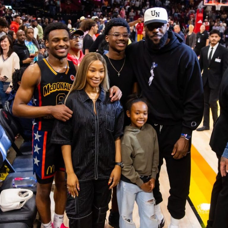 USC men’s hoops coach: LeBron and Savannah James are ‘extremely supportive’