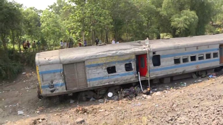 Crushed rail cars. Bodies tangled in metal. Passengers and first responders recount the horror of deadly India train crash