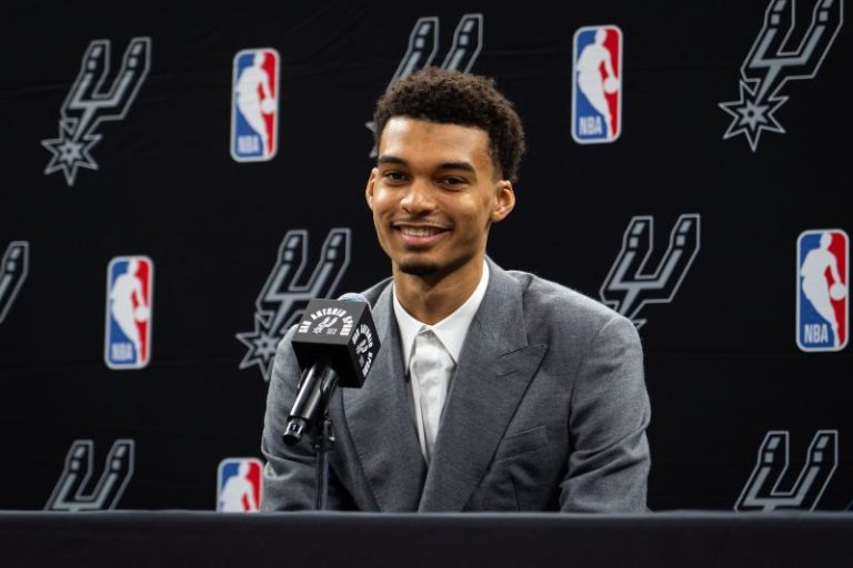 San Antonio Spurs unveil No. 1 pick Victor Wembanyama at welcome party in the city