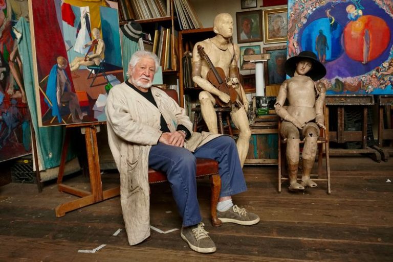 He’s lived in a Cape Cod dune shack for nearly 80 years. Now this 94-year-old artist faces eviction