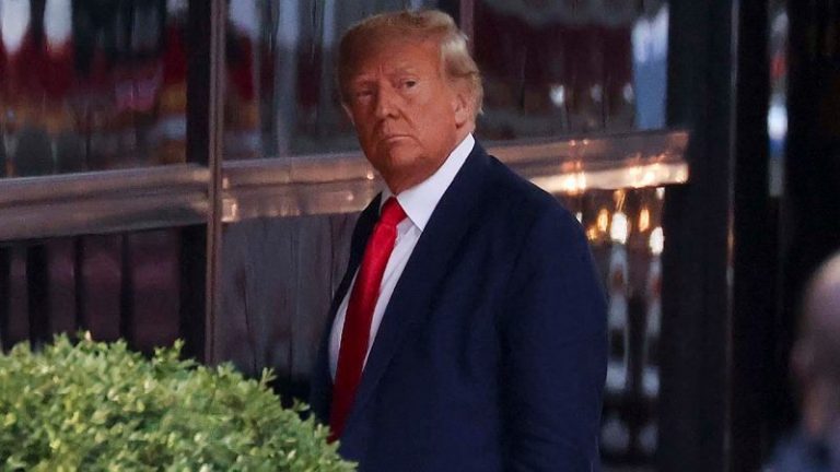 Florida judge bans phones, electronics in the courthouse during Trump’s arraignment