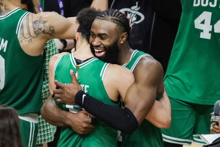 Celtics’ Jaylen Brown reportedly agrees to a $304 million contract – the richest in NBA history
