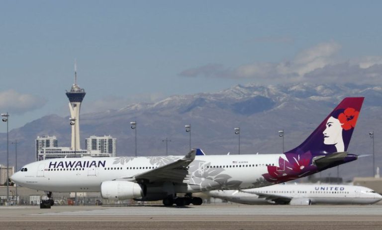 7 injured during severe turbulence on Hawaiian Airlines flight to Australia