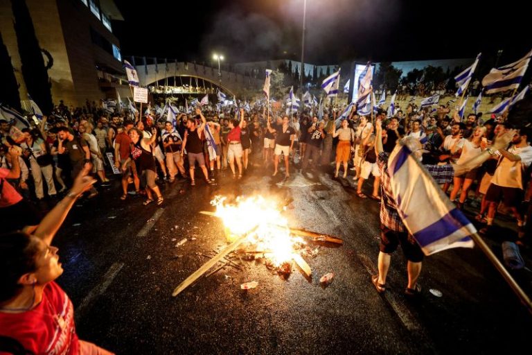 Israel’s judicial overhaul sparks military crisis as number of refusing reservists grows