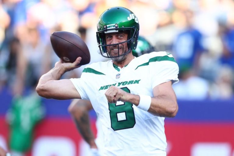 How to watch Aaron Rodgers make his New York Jets debut against the Buffalo Bills