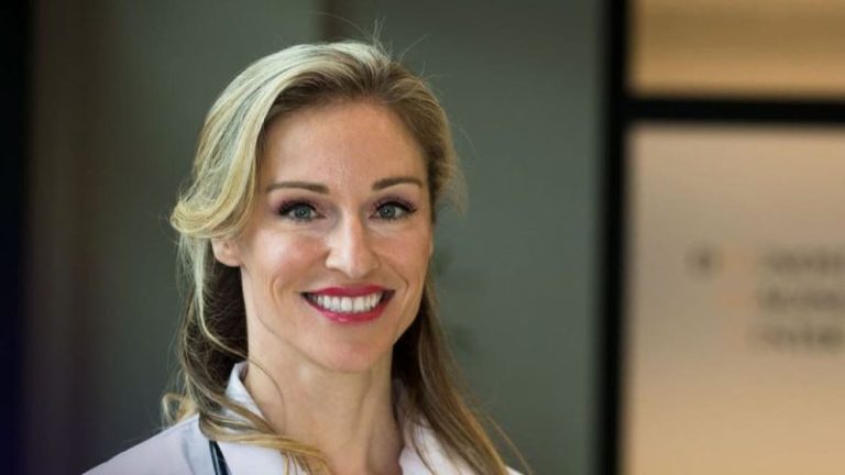 Top Virginia Democrat defends candidate who streamed sex acts with husband online for ‘tips’: ‘Fight back’