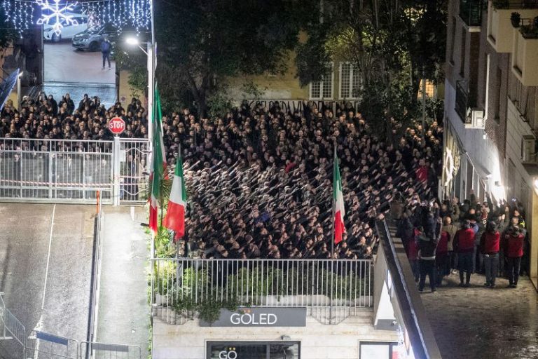 Fascist salute legal at rallies unless it threatens public order, says Italy’s high court