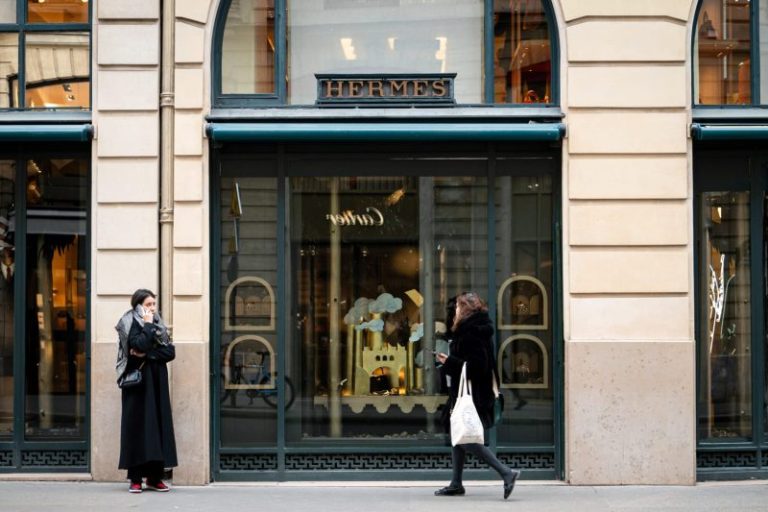 Hermès lawsuit claims luxury retailer reserves its famed Birkin bags only for its biggest spenders