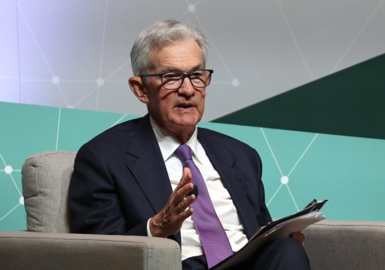 ‘They can’t get it wrong again’: Economists are increasingly uncertain about Fed rate cuts this year