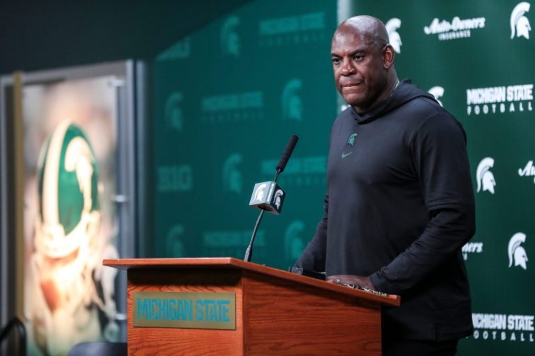 USA TODAY’s investigative story on Mel Tucker wins Headliner Award