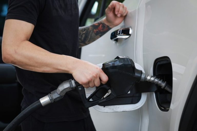 Oil prices hit three-month lows, head for weekly loss as summer driving season kicks off