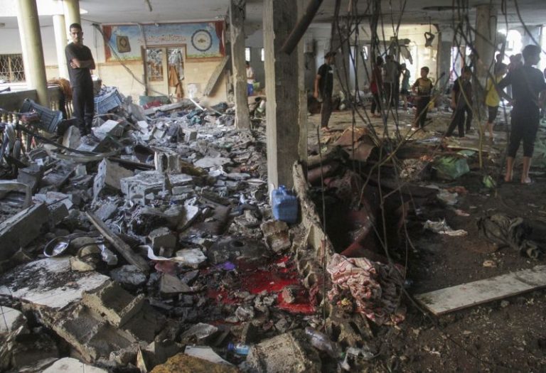 Israel and US brace for Iranian attack as diplomats push hard for Gaza ceasefire