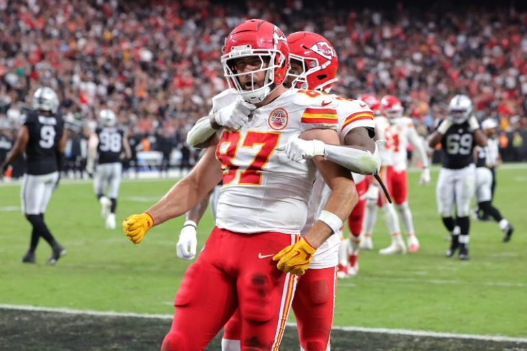 NFL playoff bold predictions: Who will turn heads in divisional round?