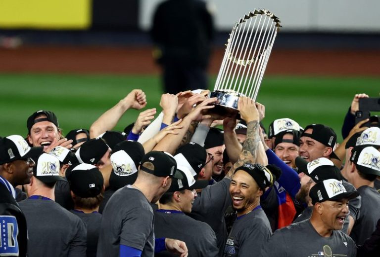 Manfred: Dodgers not breaking any rules, but worried about game’s disparity