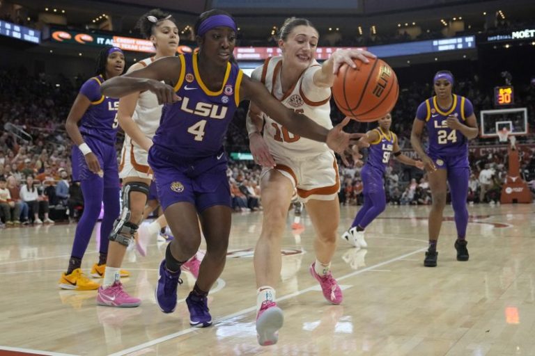 Highlights: Texas completes late comeback to take down LSU