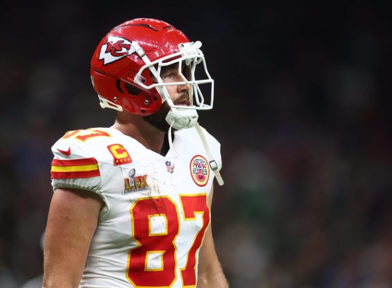 Charges filed in burglary ring that hit Kelce, Mahomes