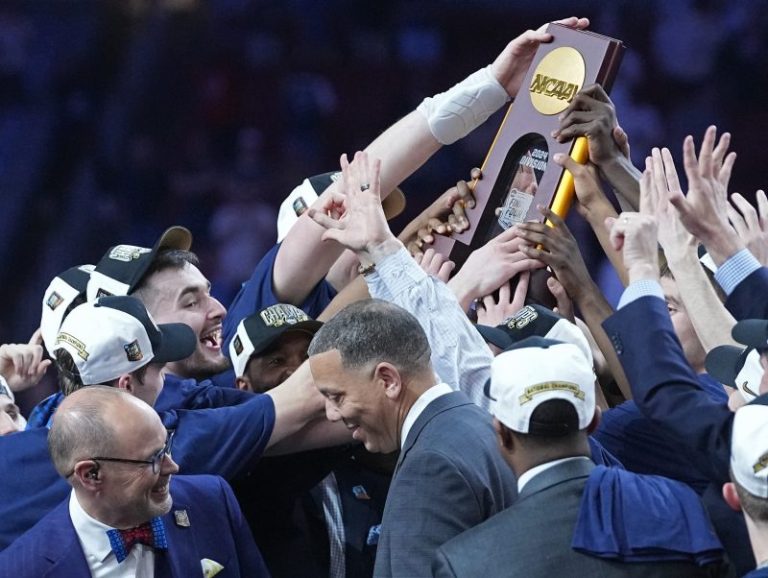 Should NCAA Tournament expand? Debate hinges on math and money