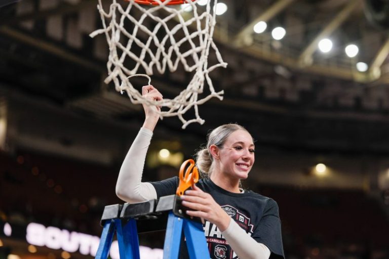 Women’s March Madness predictions: Full bracket for NCAA Tournament