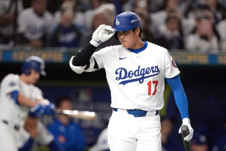 Shohei Ohtani, Dodgers win exhibition game in front of Tokyo crowd