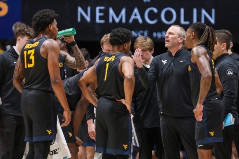 Darian DeVries will return Hoosiers to prominence: Opinion