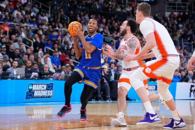 First men’s NCAA Tournament upset: No. 12 McNeese St. over No. 5 Clemson