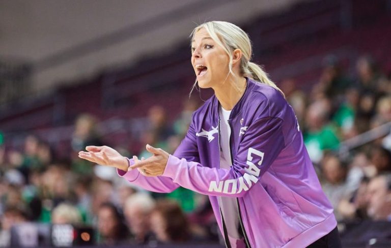 Viral historic head coach leaves Grand Canyon