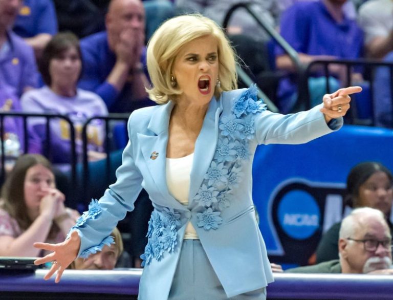 Watch: Kim Mulkey joins her team for Flex Line Dance