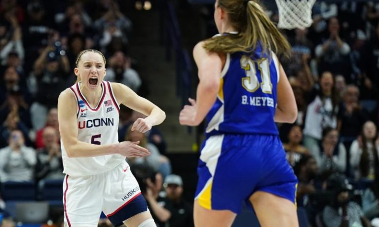 Paige Bueckers gets UConn to Sweet 16: Highlights