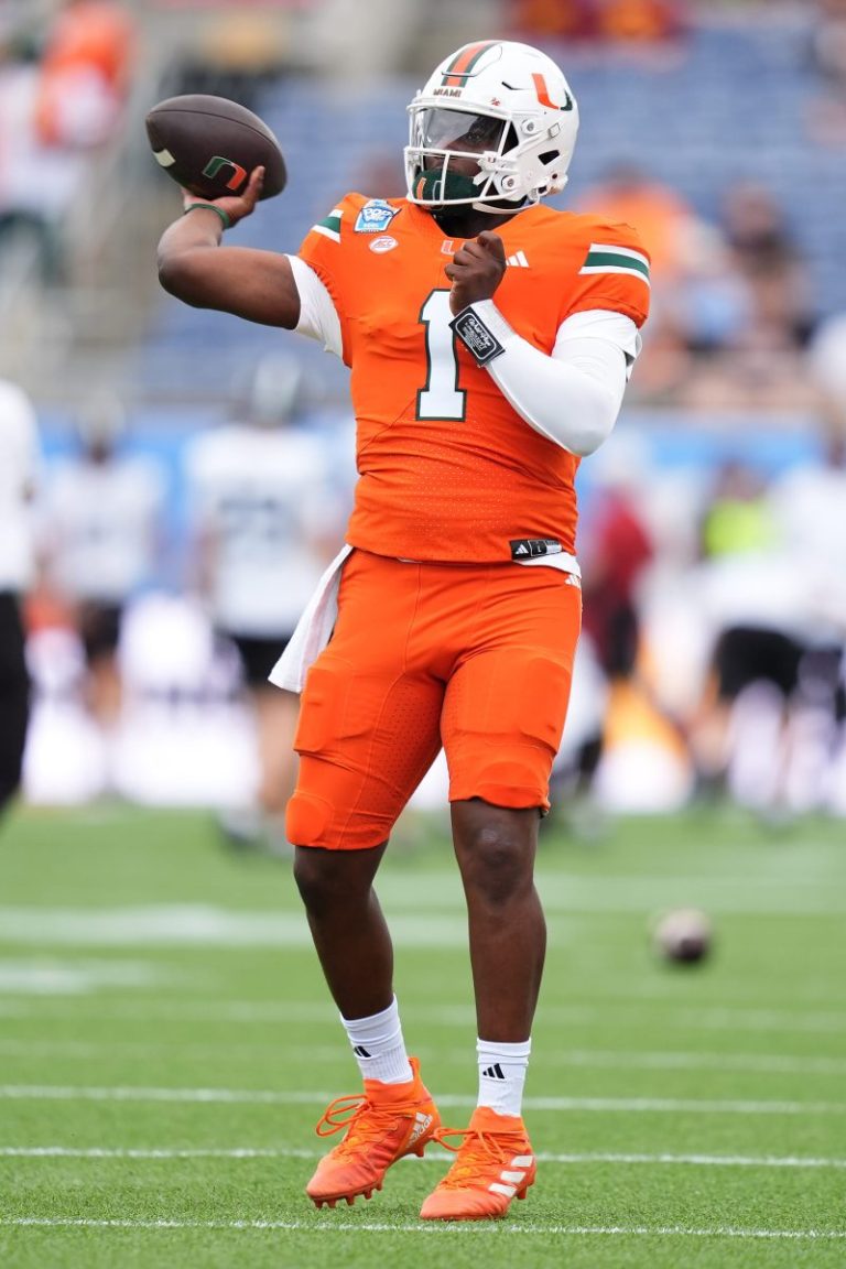 Cam Ward to the Titans? Potential No. 1 pick has sparkling pro day