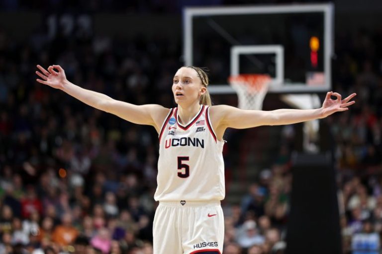 UConn vs Oklahoma women’s basketball score: Paige Bueckers goes off
