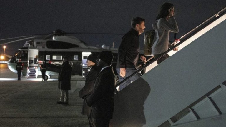 US accuses Denmark of treating Greenlanders as ‘second-class citizens’ during Vance visit to Arctic base