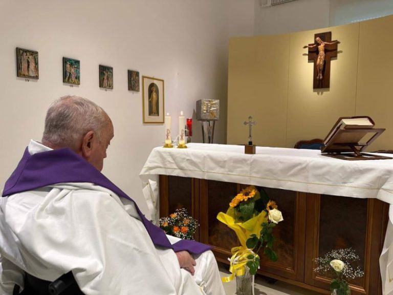 First photo of Pope emerges since hospitalization