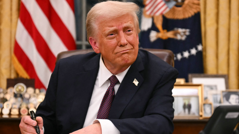 Trump admin breaking modern presidential staffing records, hiring ‘thousands of America First warriors’