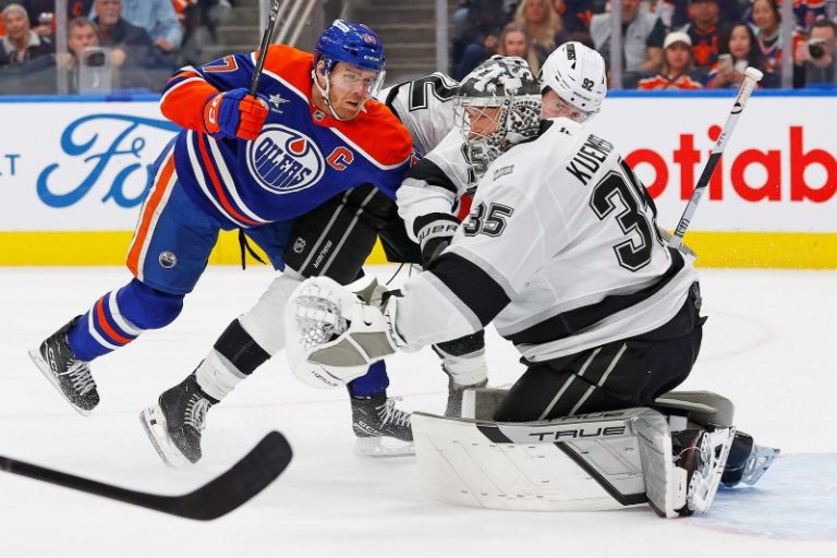 What’s still at stake in NHL season’s final week?