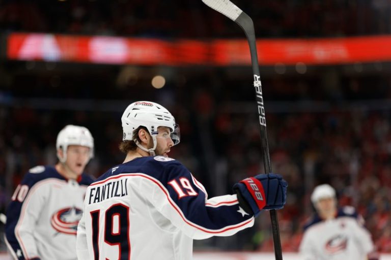How NHL tiebreakers could decide three playoff races