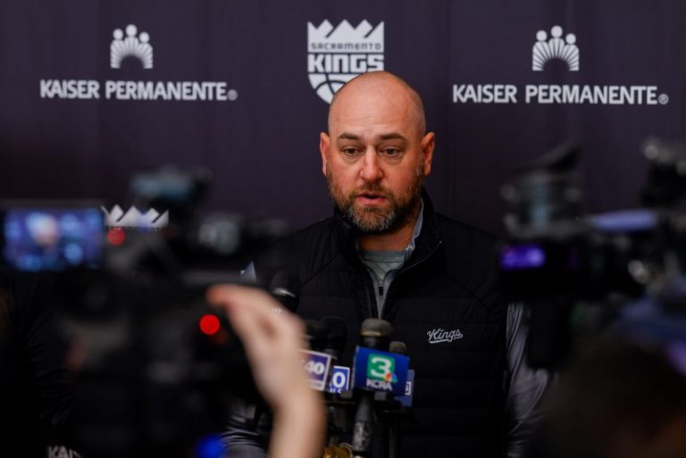 Kings part ways with GM after play-in game loss, per reports