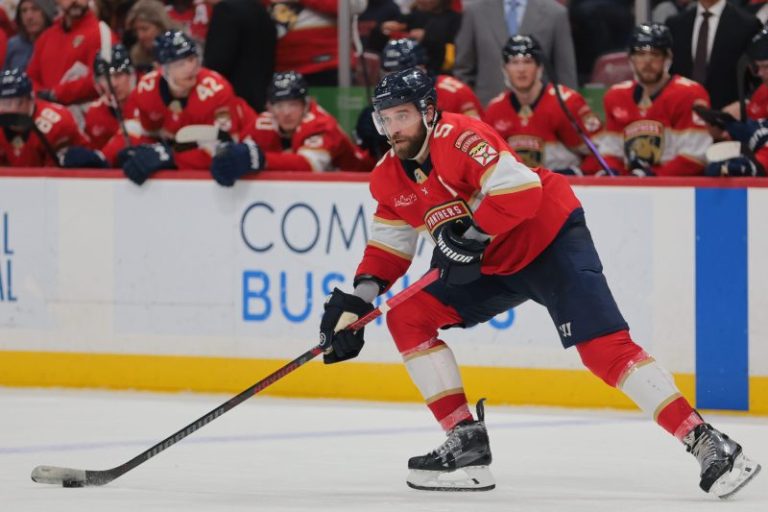 Panthers player suspended for hit in NHL playoff game