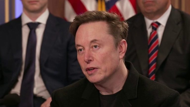 EXCLUSIVE: White House rolls out implementation of AI for federal employee records