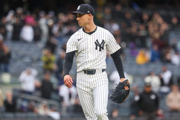 Report: Yankees will be without closer for at least a month