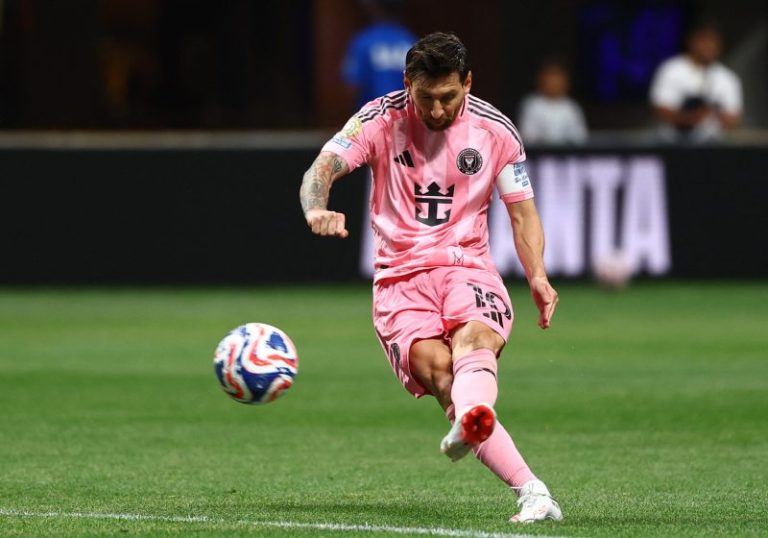 Messi returns to Club World Cup practice despite injury discomfort