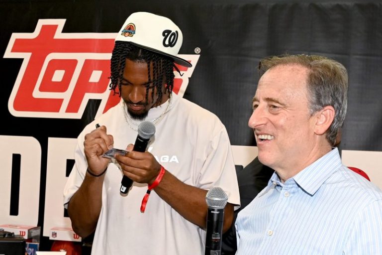 Commanders owner spends $500,000 on Jayden Daniels rookie card