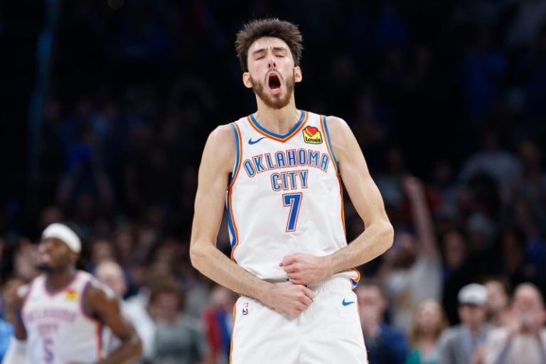 Thunder center agrees to rookie max five-year extension