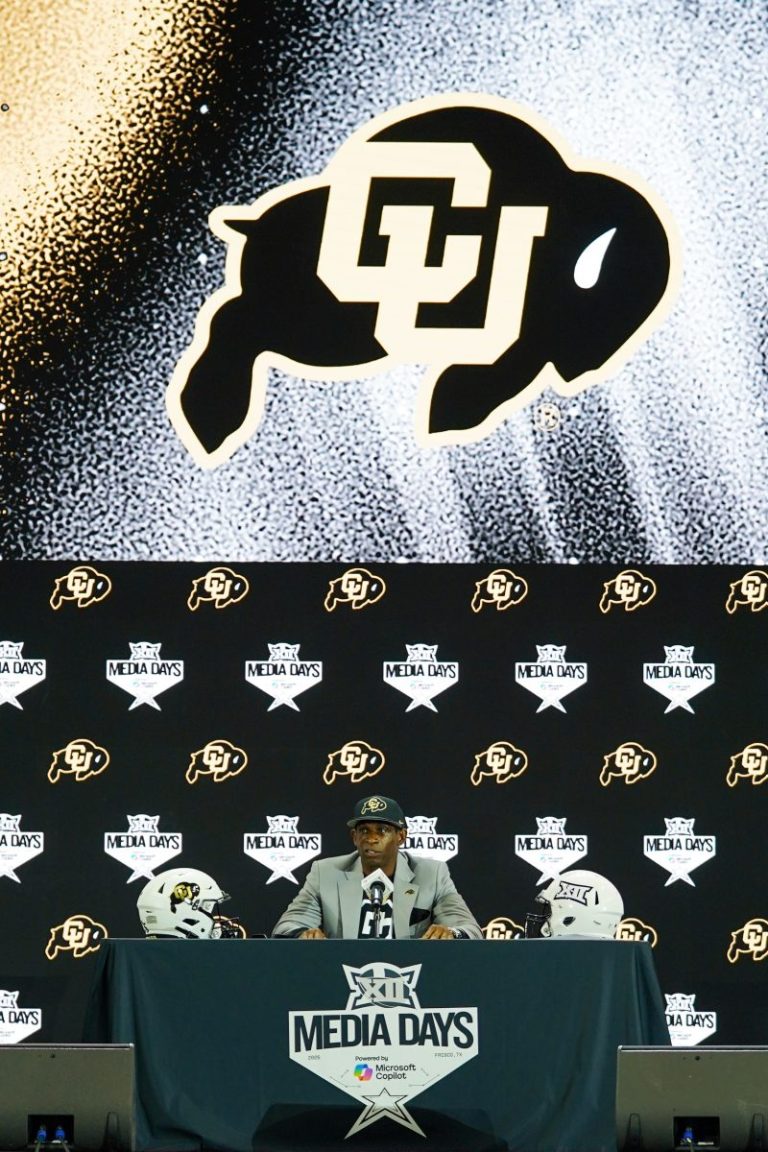 Deion Sanders to hold press conference with medical team