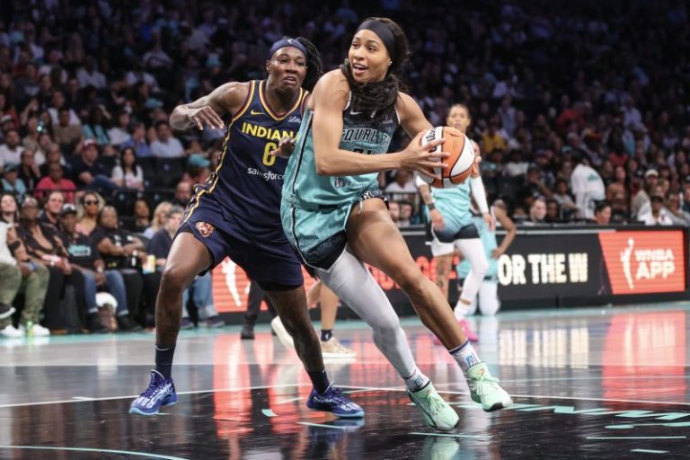 Clark-less Fever struggle again, lose second in a row to Liberty