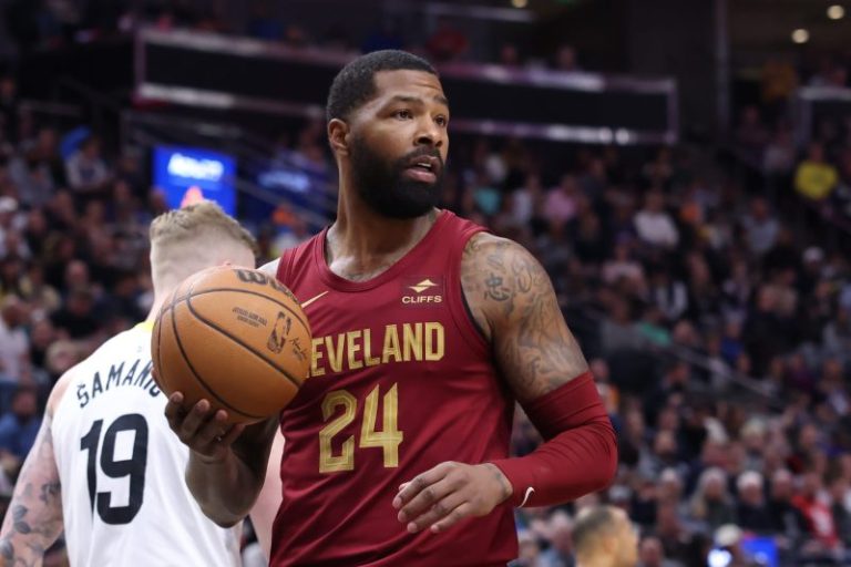 NBA player Marcus Morris Sr. arrested on felony fraud charge
