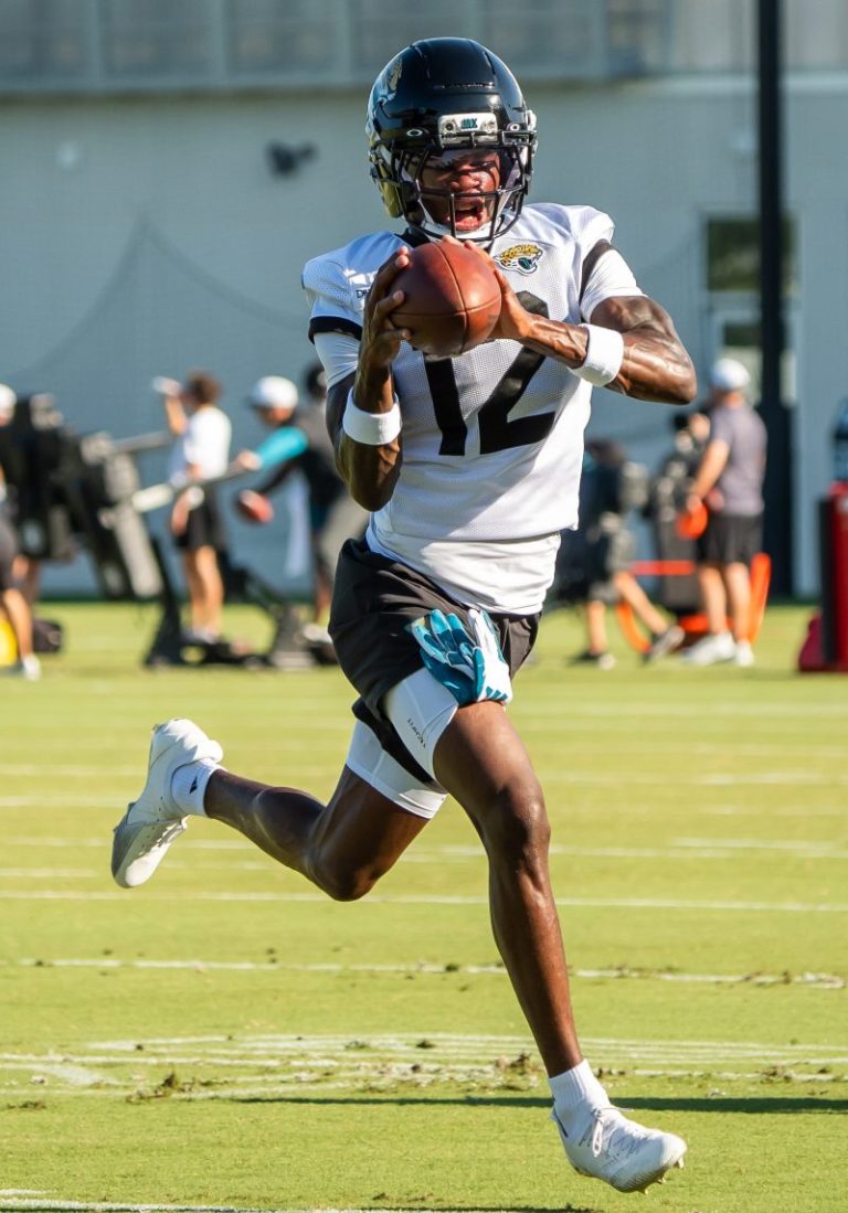 Madden 26 rookie ratings: Travis Hunter, Ashton Jeanty top list